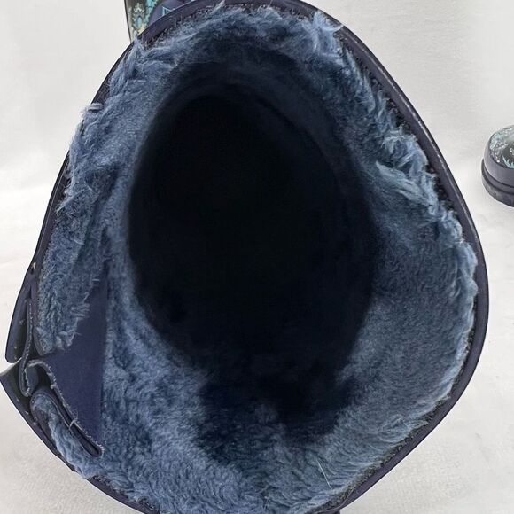 Sakroots One World Blue Elephant Peace Boho Faux Fur Lined Tall Rain Boot Size 7 - Picture 7 of 11